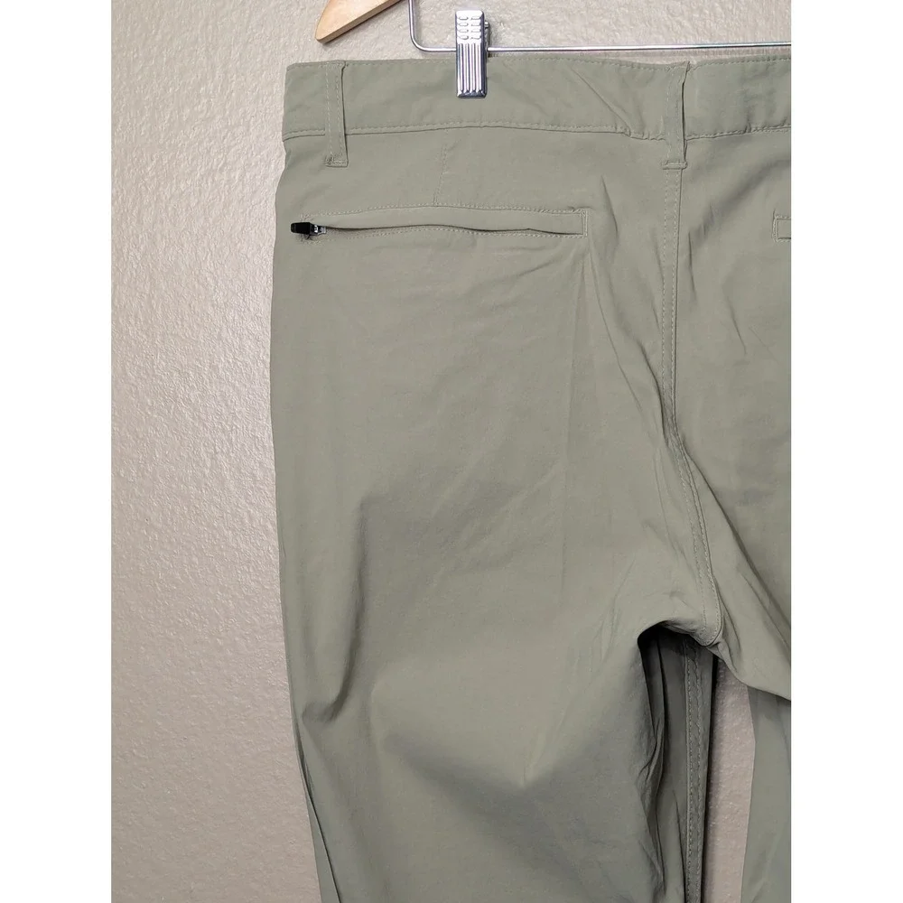 Unionbay UB Tech Pants Men 38x30 Khaki Green Rainier Travel Hiking Stretch Chino